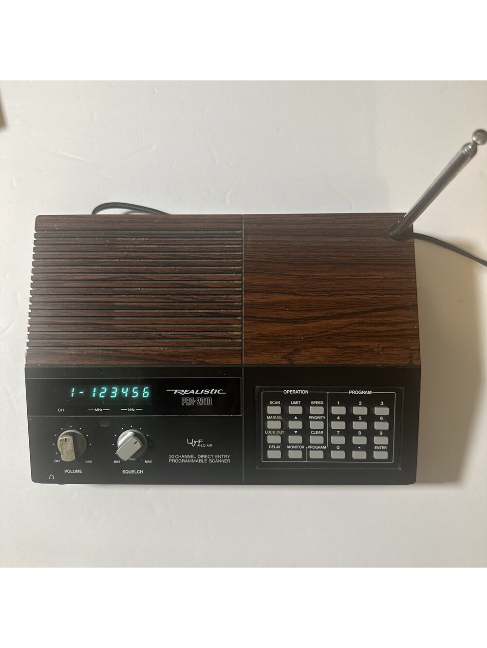 Realistic PRO-2010 20 Channel Direct Entry Programmable Scanner #20-114